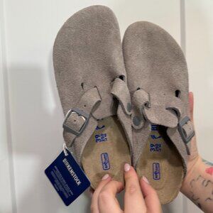 Boston Soft Footbed Suede Leather - Taupe